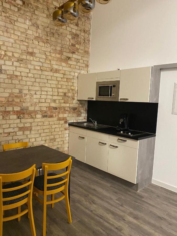 Stuck Apartment *